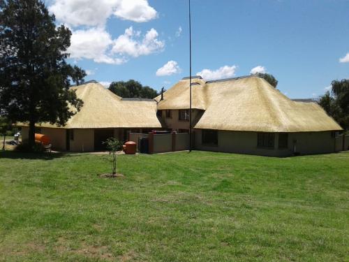 mnandi house
